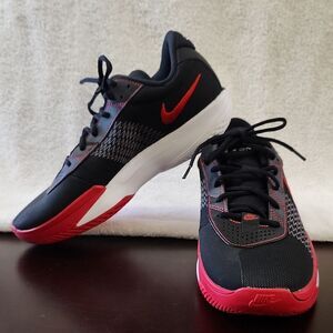 Nike G.T. Cut Academy Men's 10.5 Basketball Shoes